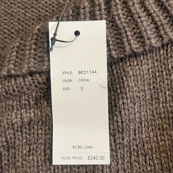 💖Host Pick💖 BCBGMax Azria NWT wool-blend poncho sweater - Picture 10 of 10